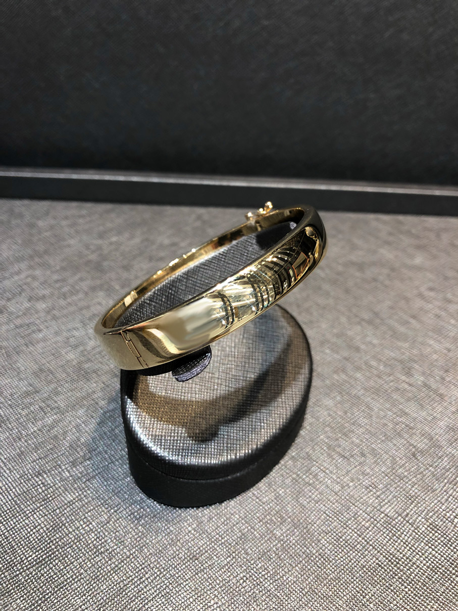 Schlichter Damen Armreif aus 585er Gold EXB4116