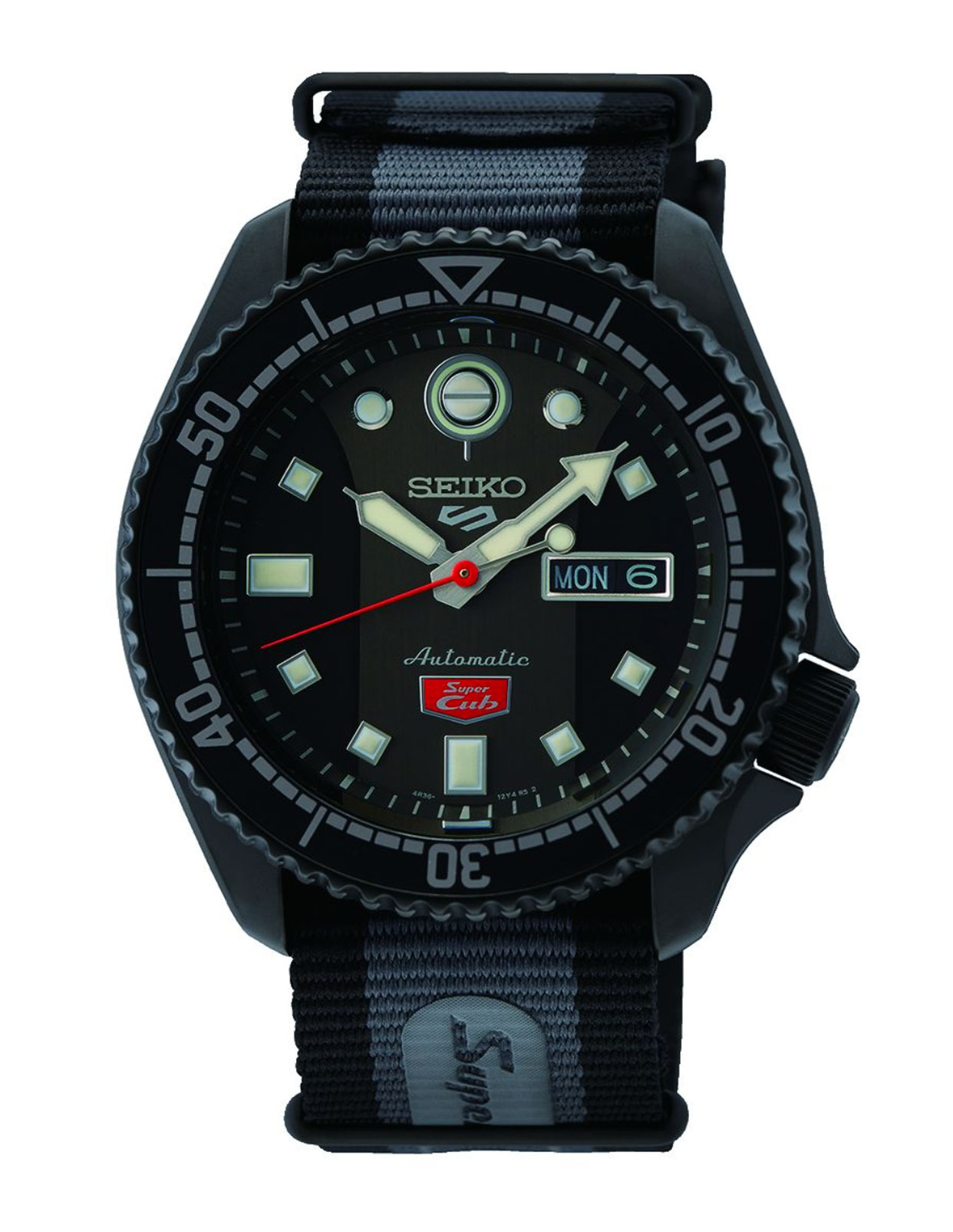 Seiko 5 Sports Honda Super Cup Limited Edition