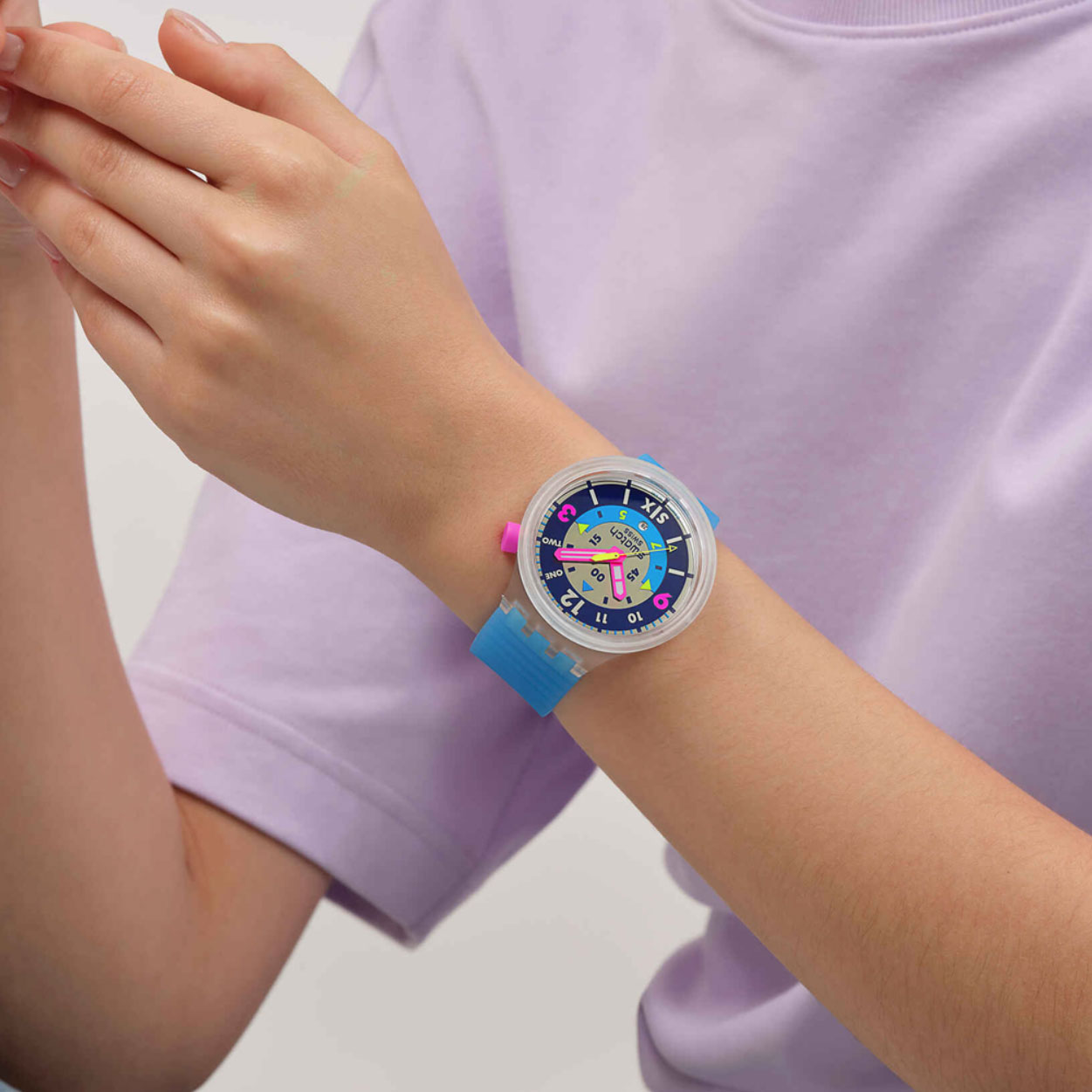 Swatch Neon Hielo SB01K400