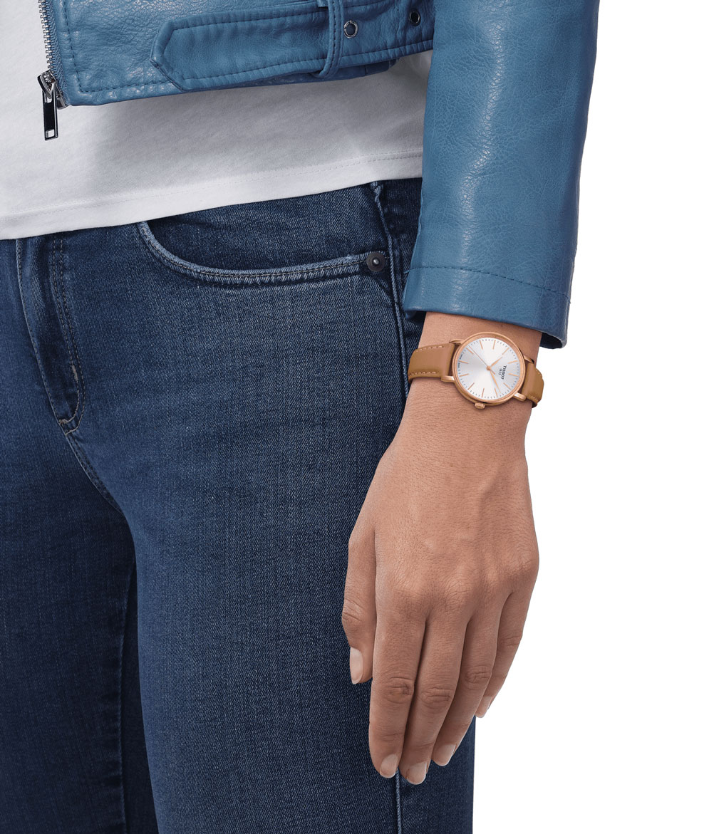 TISSOT Everytime Lady T143.210.36.011.00