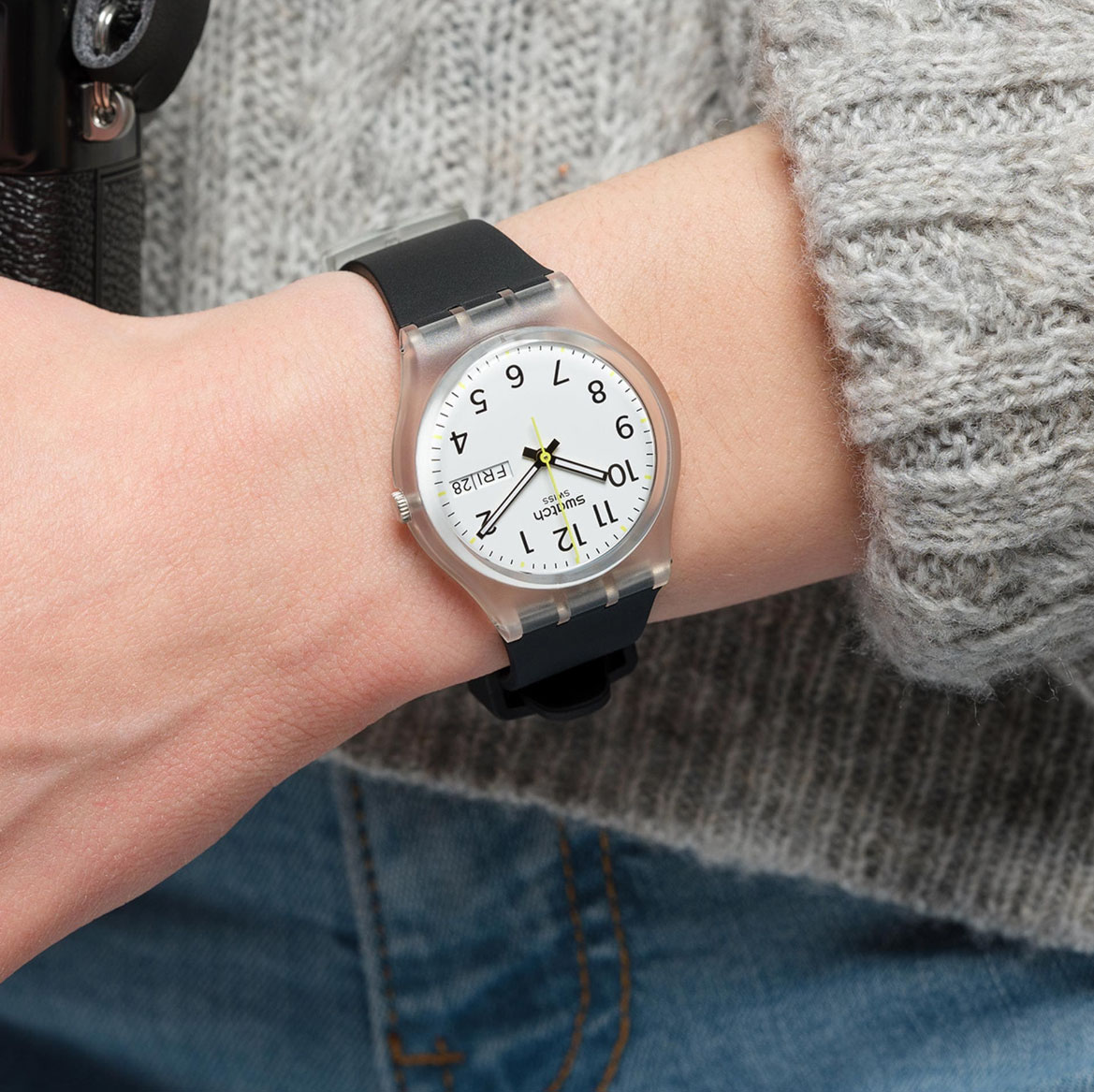 Swatch Rinse Repeat Black GE726