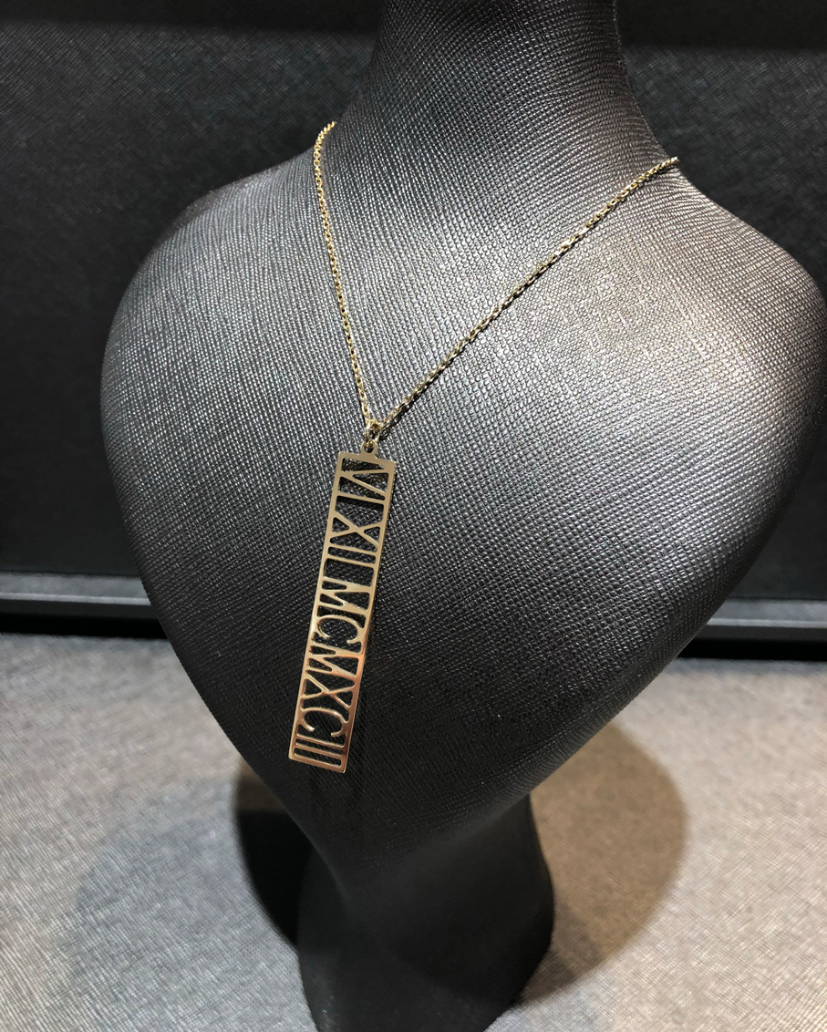 Goldanhänger mit römischen Zahlen 585 Gold CL120002 Ohne Kette