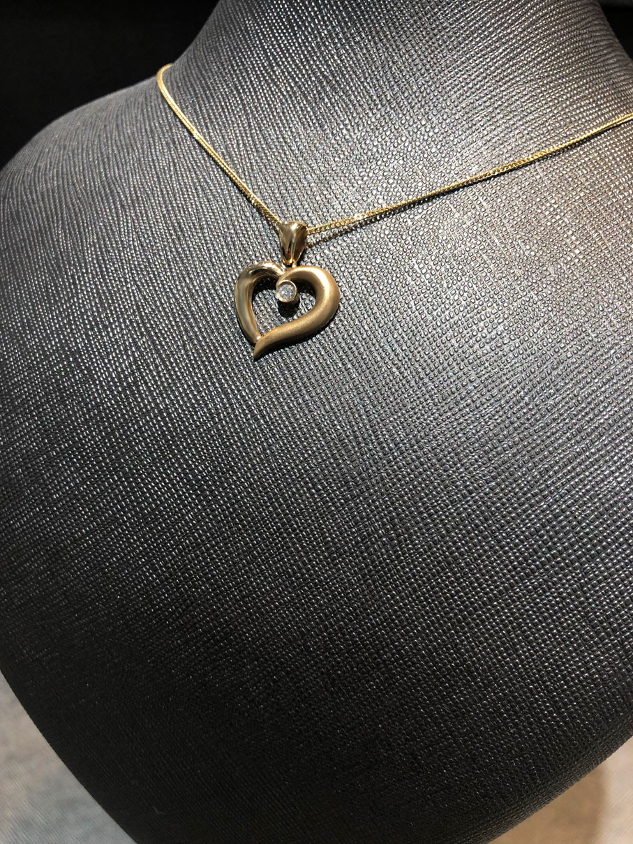 0,05ct. Diamant Herz Collier 585/- Gold EXC4045