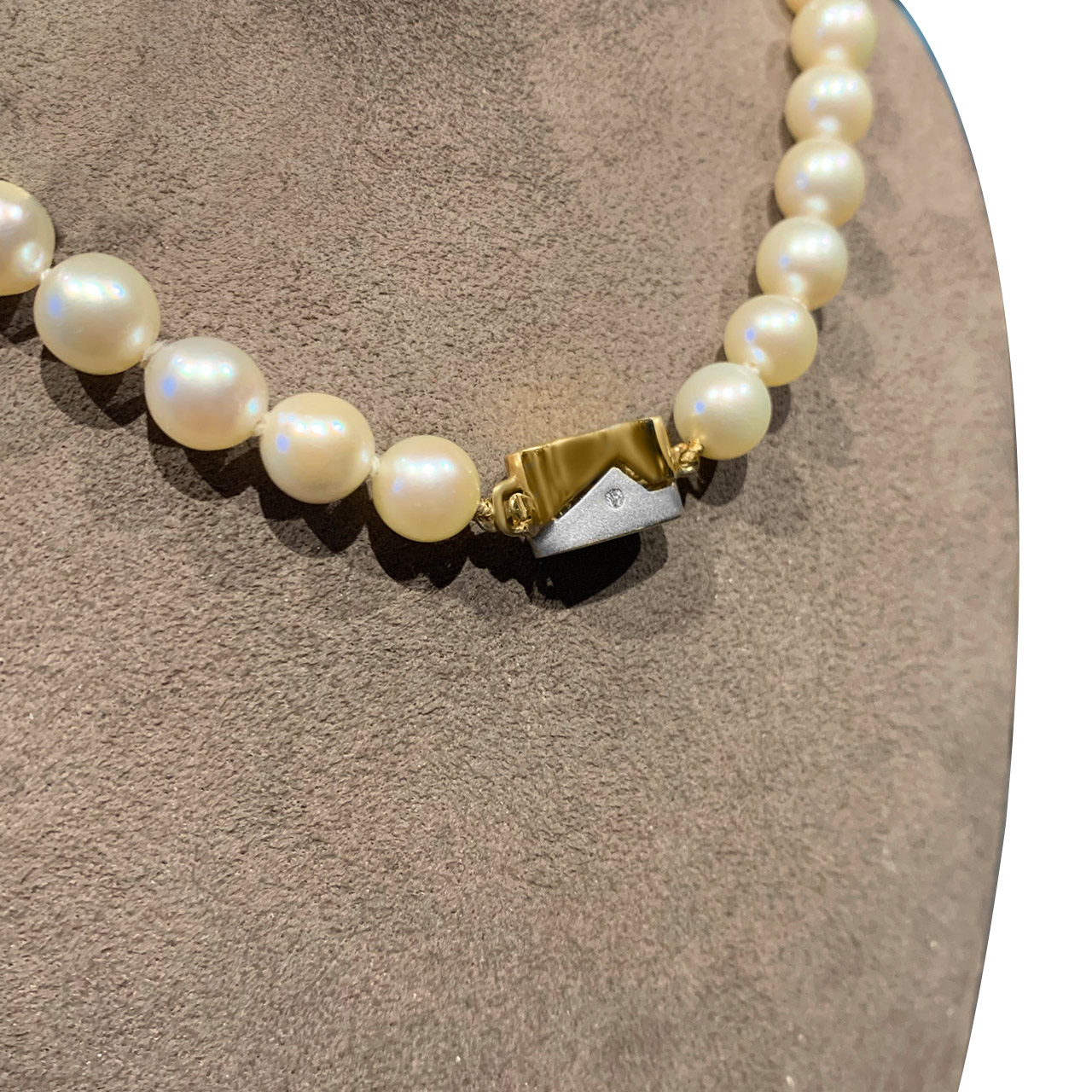 IMG_6338 Perlen Collier aus 585/- Gold EXPC4009