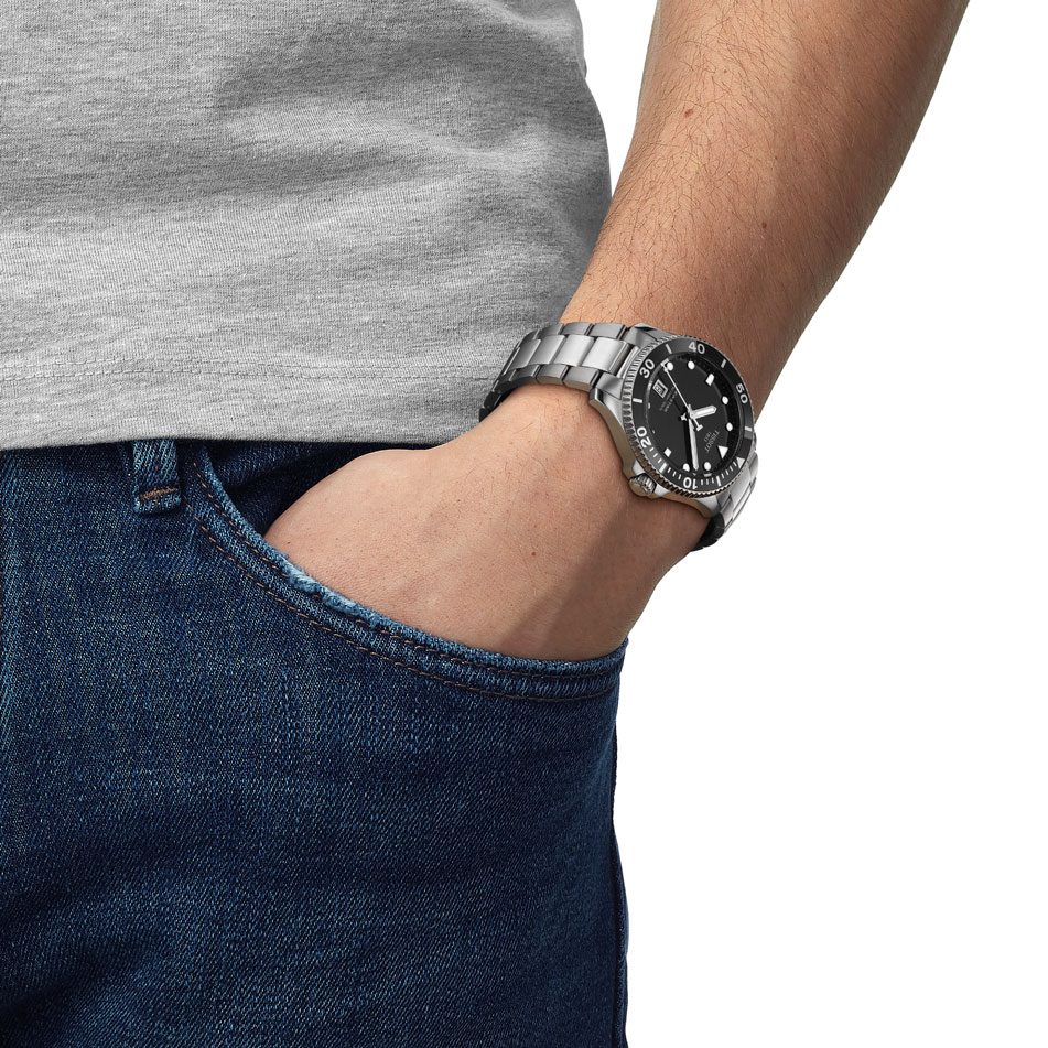 TISSOT Seastar 1000 40mm T120.410.11.051.00