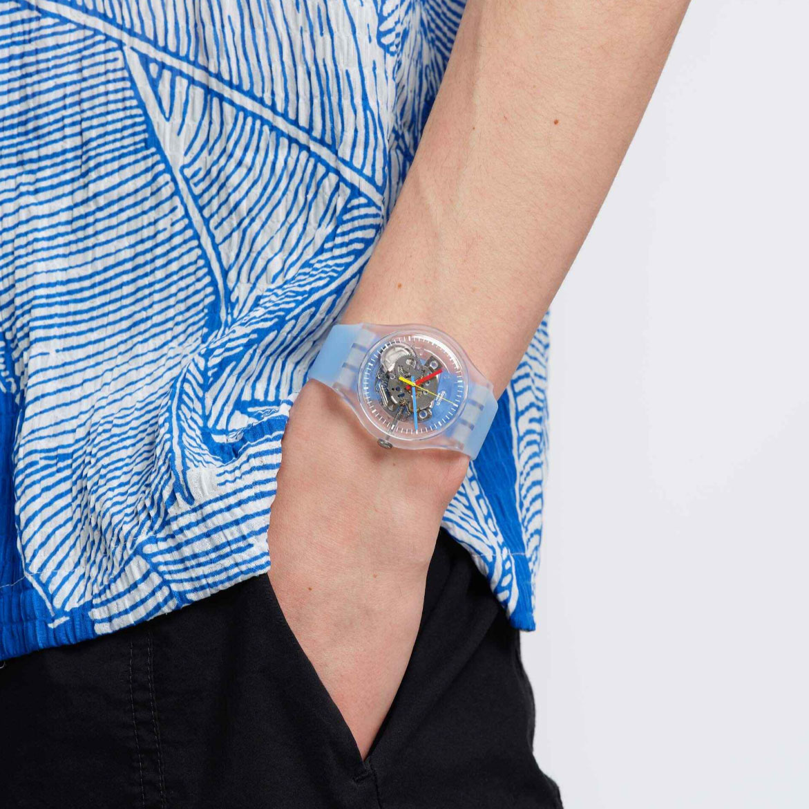 Swatch Clearly Blue Striped SUOK156