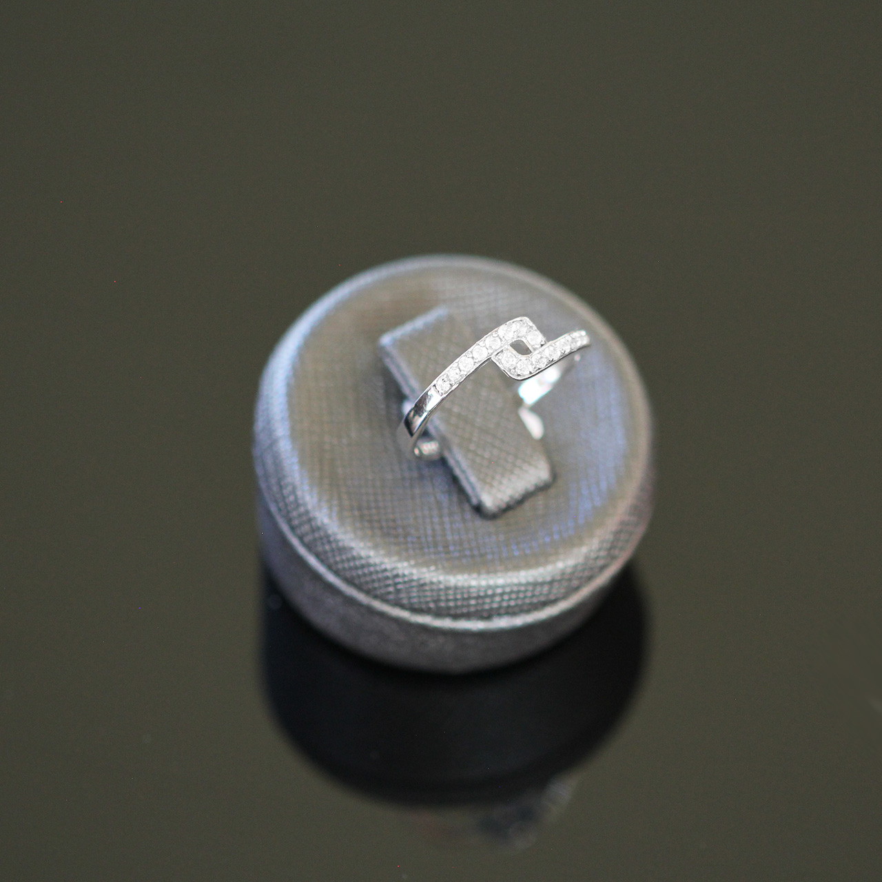 Weißgoldring mit Zirkonia 585/- Goldring EXR4136